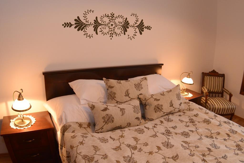 Hotel Levendula Porta és Pajtaszínház à Orfű Chambre photo